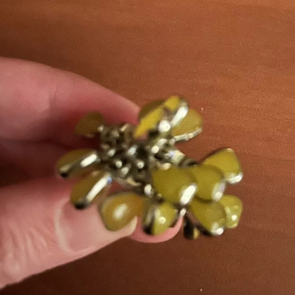 Fashion Ring Women Preowned VGC - Picture 2 of 3